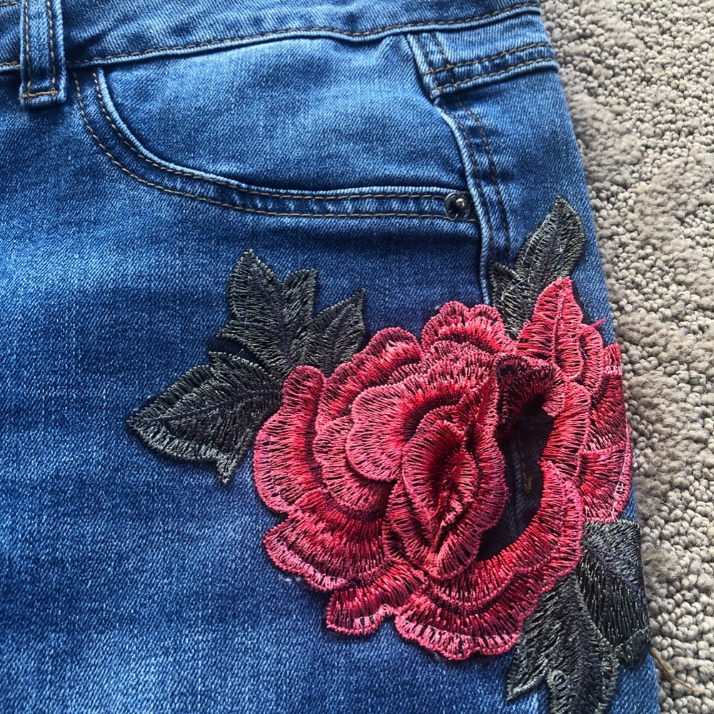 Boom Boom Rose Applique Jeans | Size 9 - Picture 2 of 5